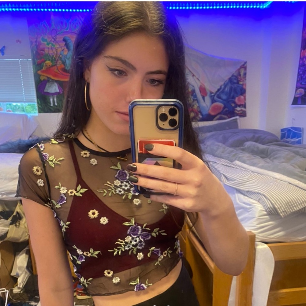 Urban outfitters sheer flower top🌸